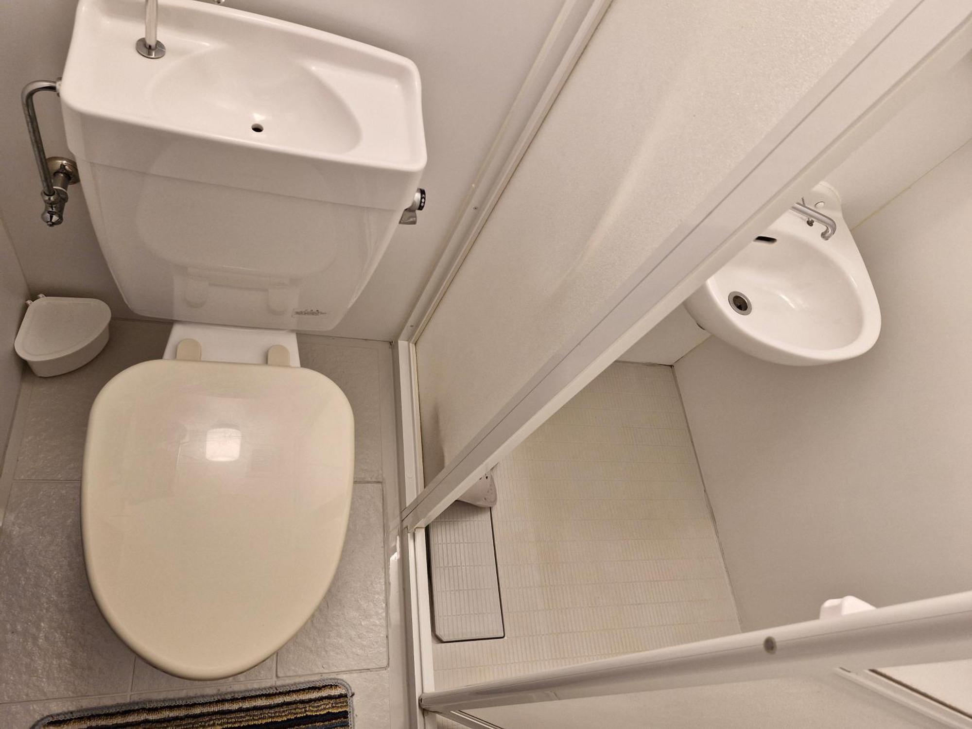 צושימה Midori Guesthouse&Hostel מראה חיצוני תמונה