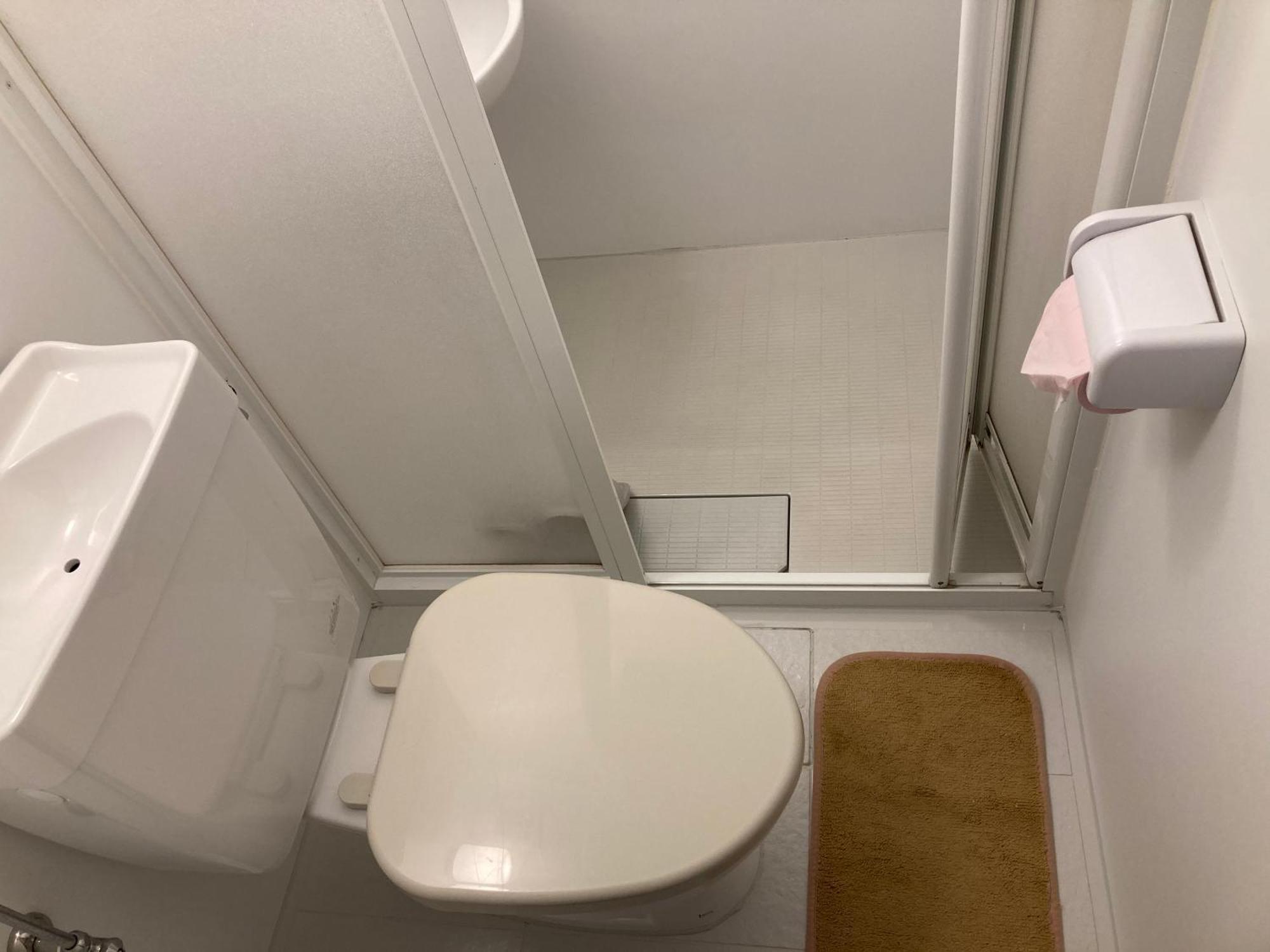צושימה Midori Guesthouse&Hostel מראה חיצוני תמונה