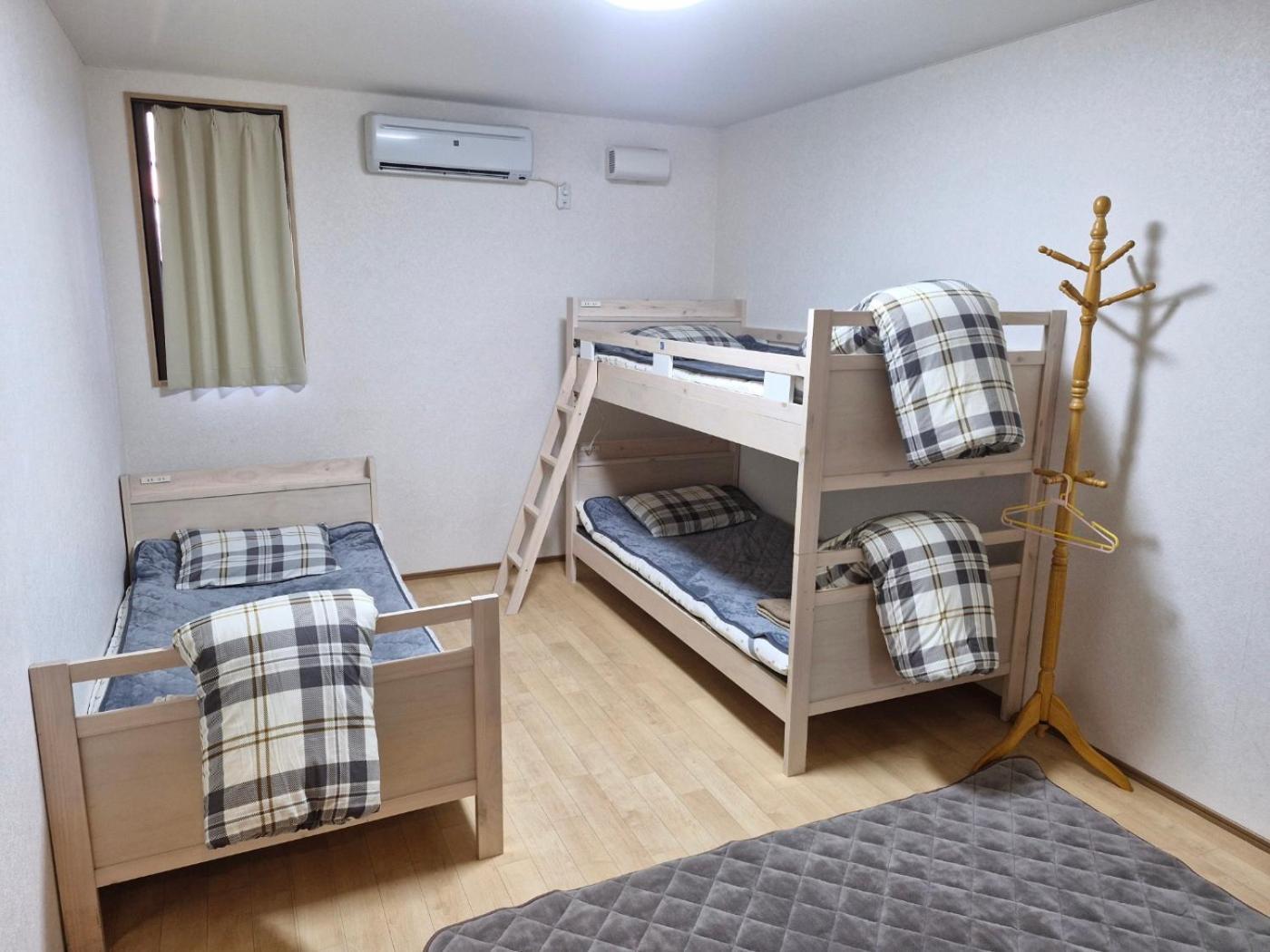 צושימה Midori Guesthouse&Hostel מראה חיצוני תמונה